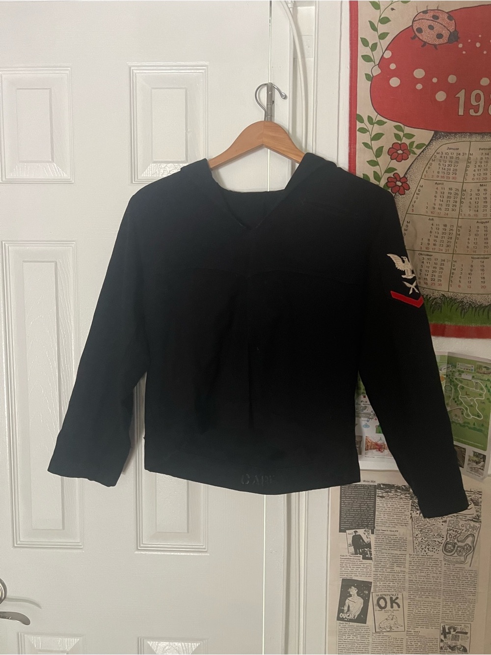 navy top